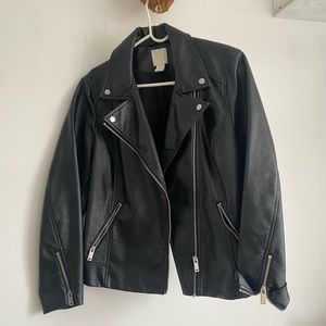 OVERSIZED BIKER JACKET